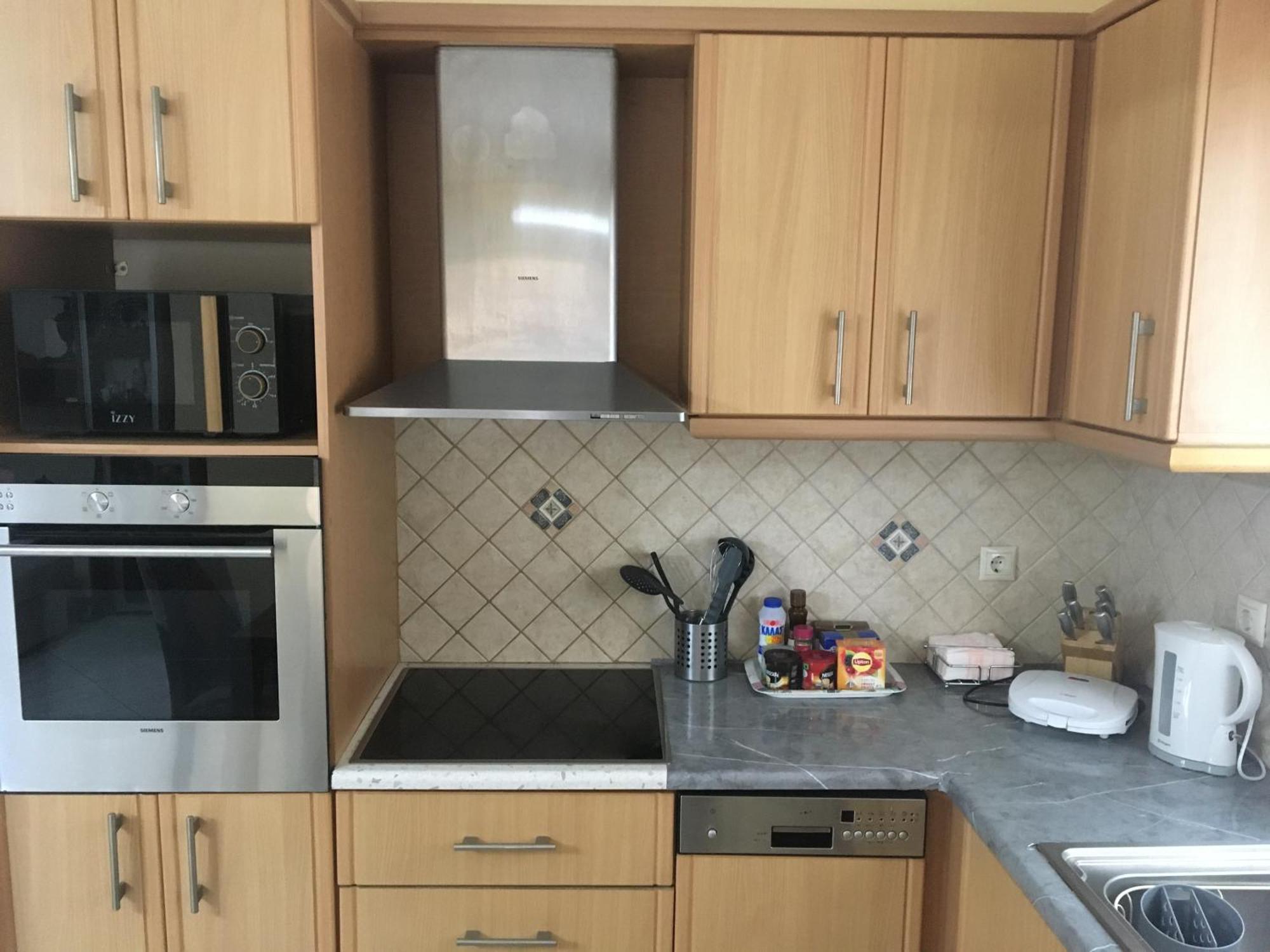 Second Floor Best Stay Афіни Екстер'єр фото
